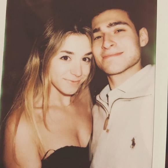 Meet your Posher, Jessica - Picture 1 of 1